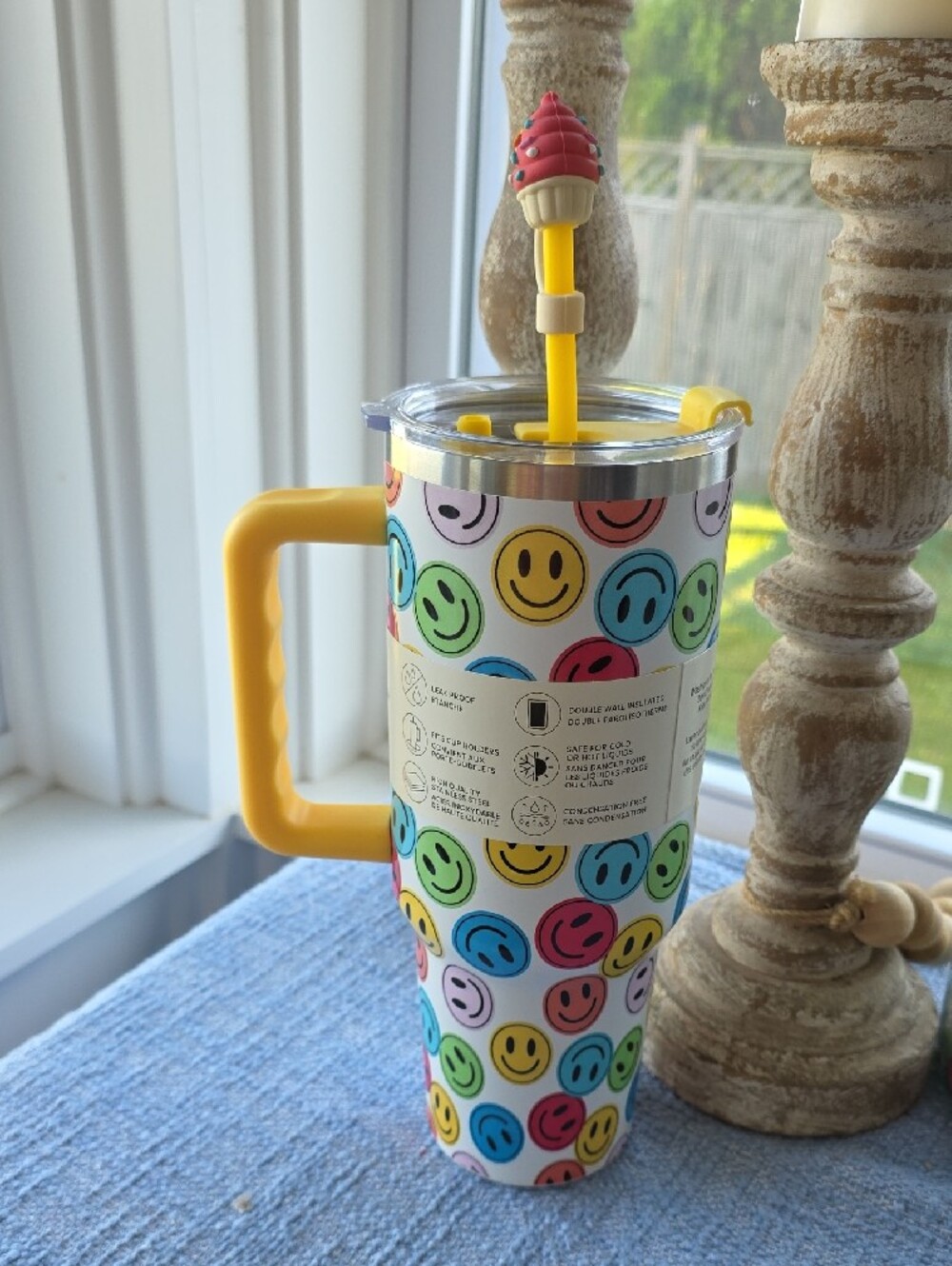 Ashland White Tumbler with Yellow Handle and Multicolor Smiley Faces - Picture 3 of 5